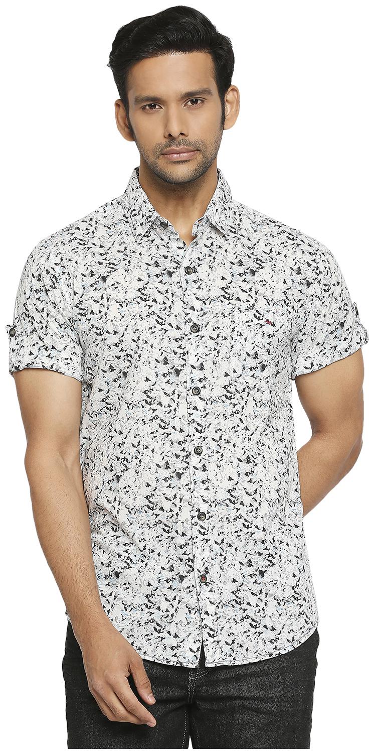

Mufti Men White Abstract Slim Fit Casual Shirt