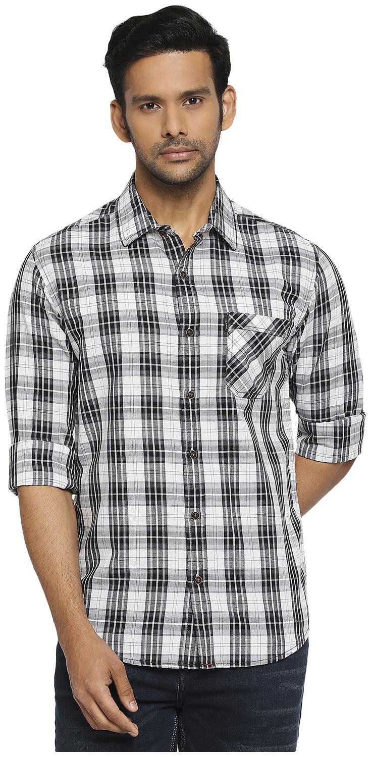 

Mufti Men White Checked Slim Fit Casual Shirt