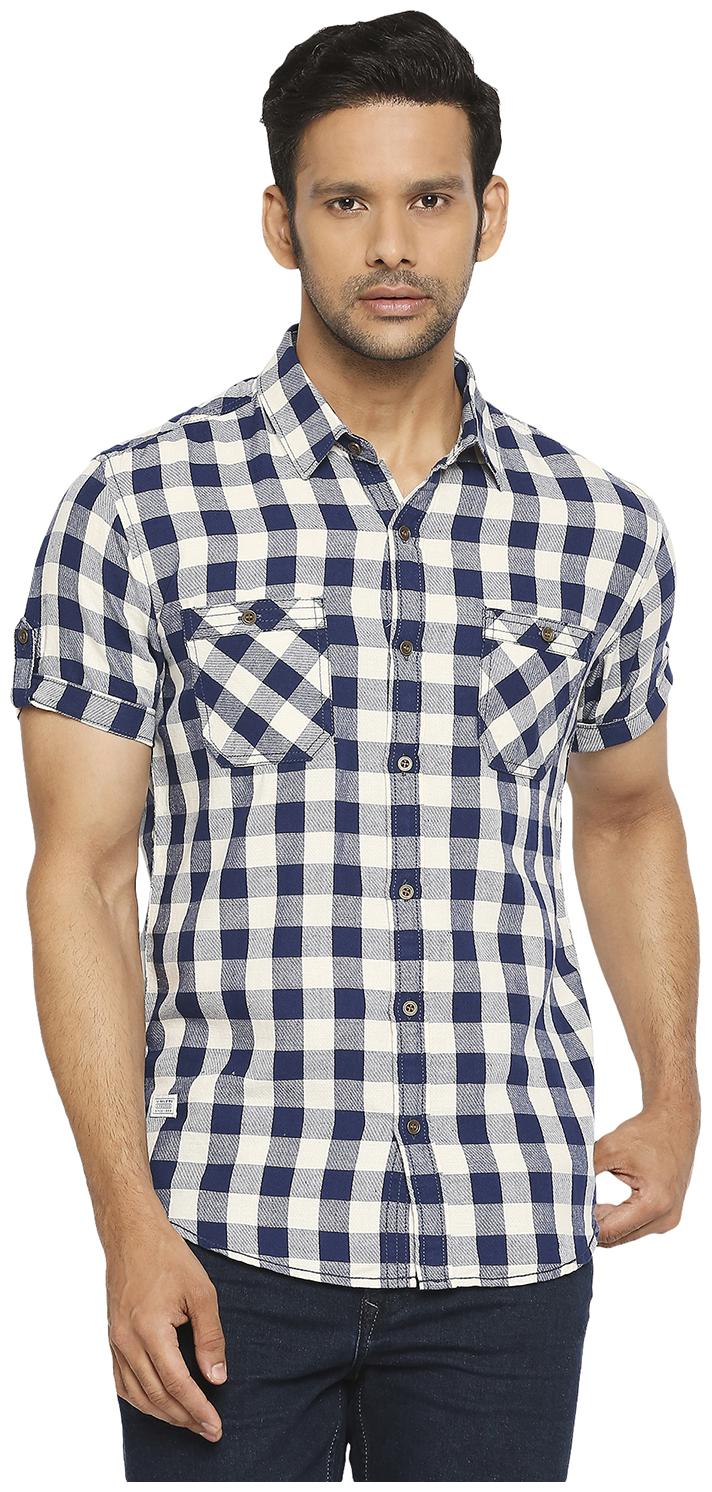 

Mufti Men Navy Blue Checked Slim Fit Casual Shirt