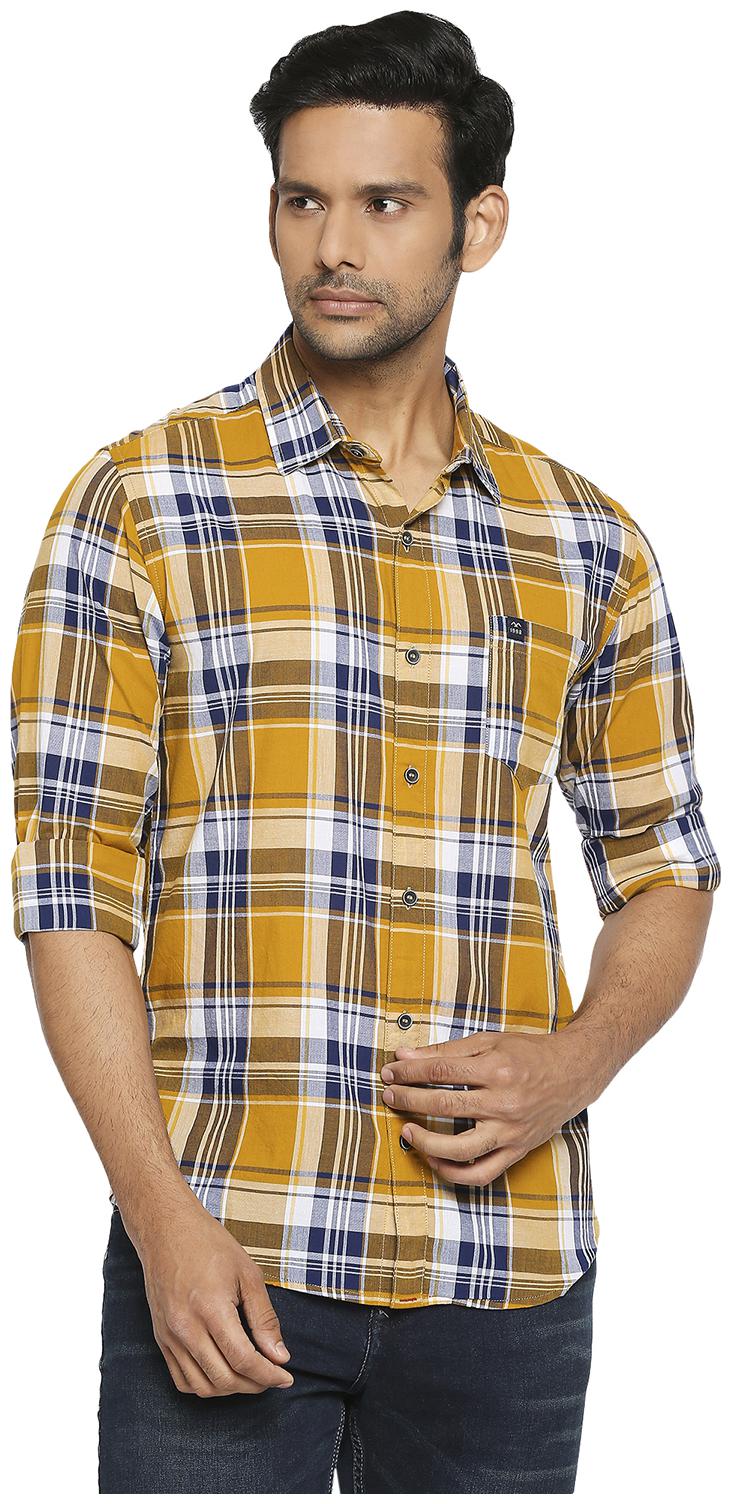 

Mufti Men Yellow Checked Slim Fit Casual Shirt