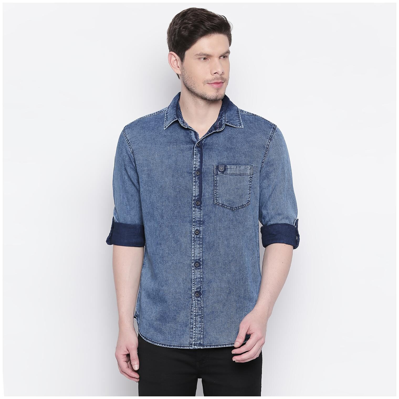 

Mufti Men Blue Solid Slim Fit Casual Shirt