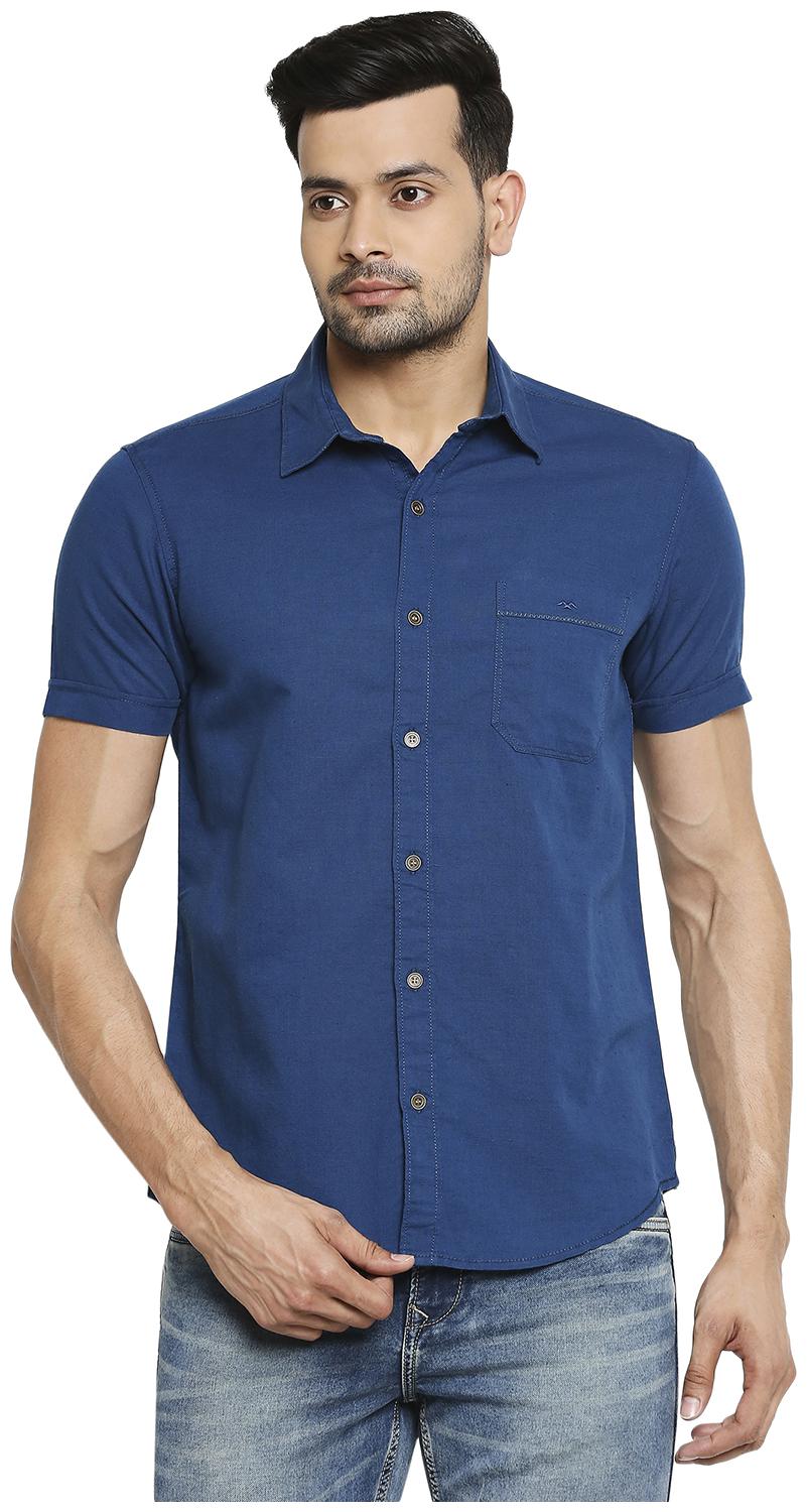 

Mufti Men Blue Solid Slim Fit Casual Shirt