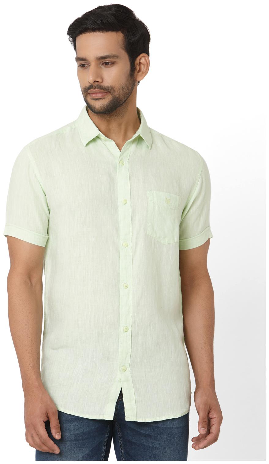 

Mufti Men Green Solid Slim Fit Casual Shirt