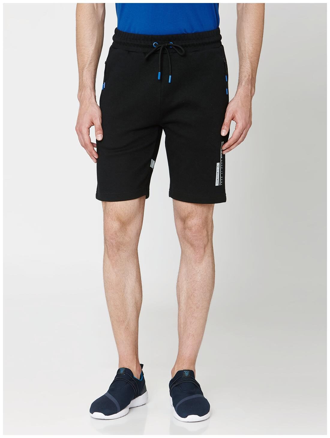 

Mufti Men Black Regular Fit Regular Shorts
