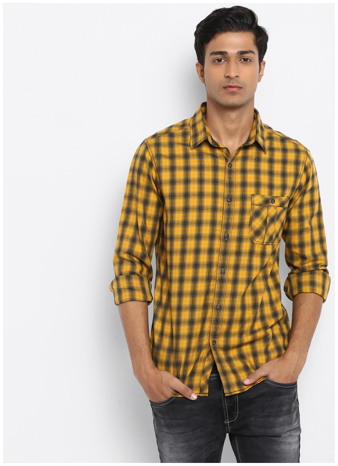 

Mufti Men Yellow Checked Slim Fit Casual Shirt