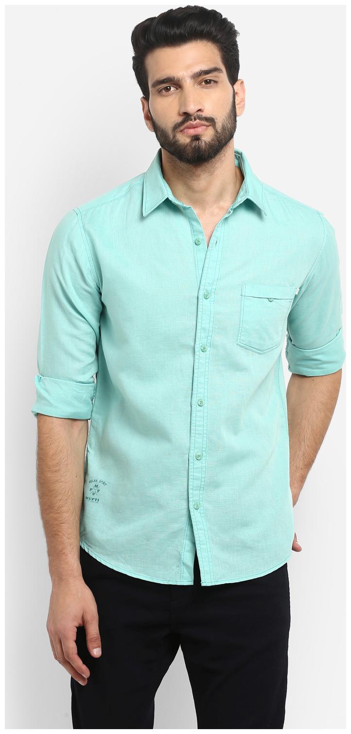 

Mufti Men Green Solid Slim Fit Casual Shirt