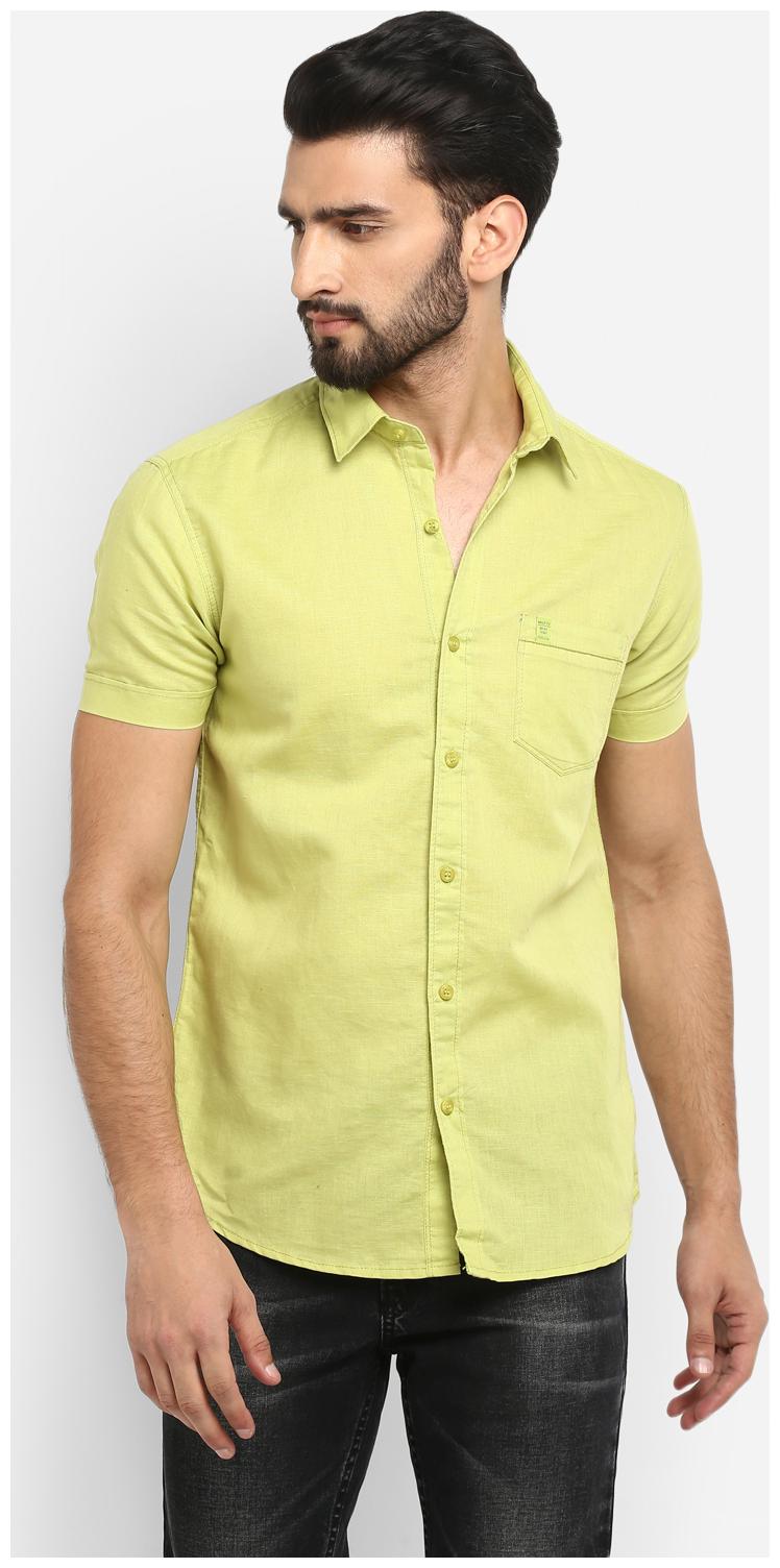 

Mufti Men Green Solid Slim Fit Casual Shirt