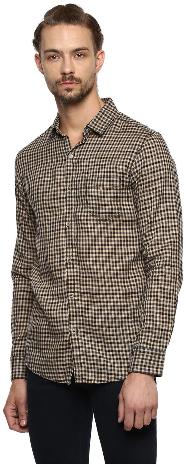 

Mufti Men Brown Checked Slim Fit Casual Shirt