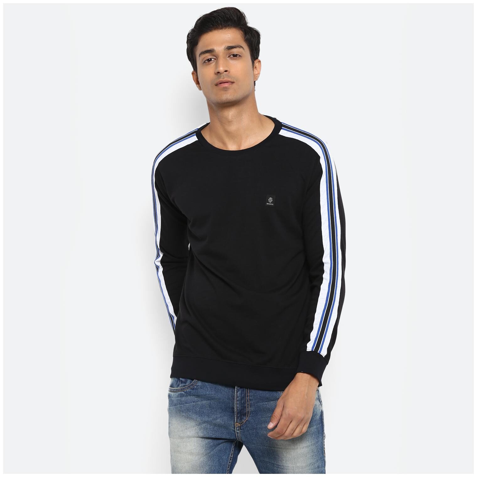 

Mufti Men Black Regular fit Polyester Round neck T-Shirt - Pack Of 1