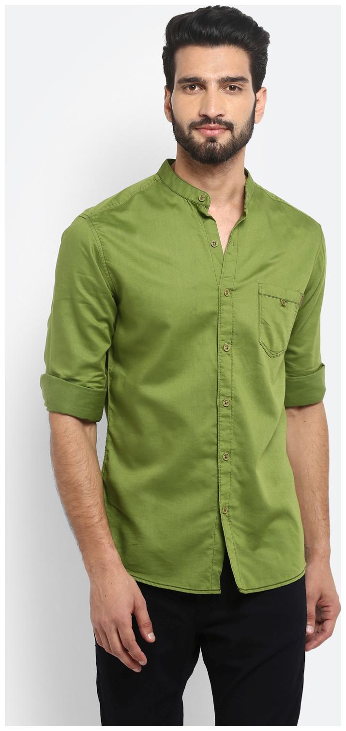 

Mufti Men Green Solid Slim Fit Casual Shirt