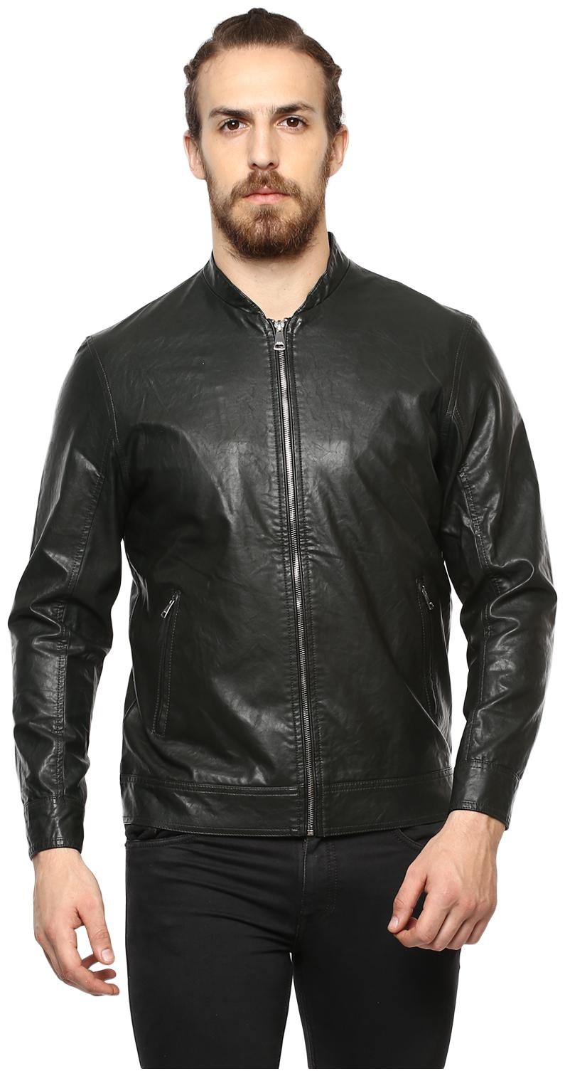 

Mufti Men Black Solid Quilted jacket