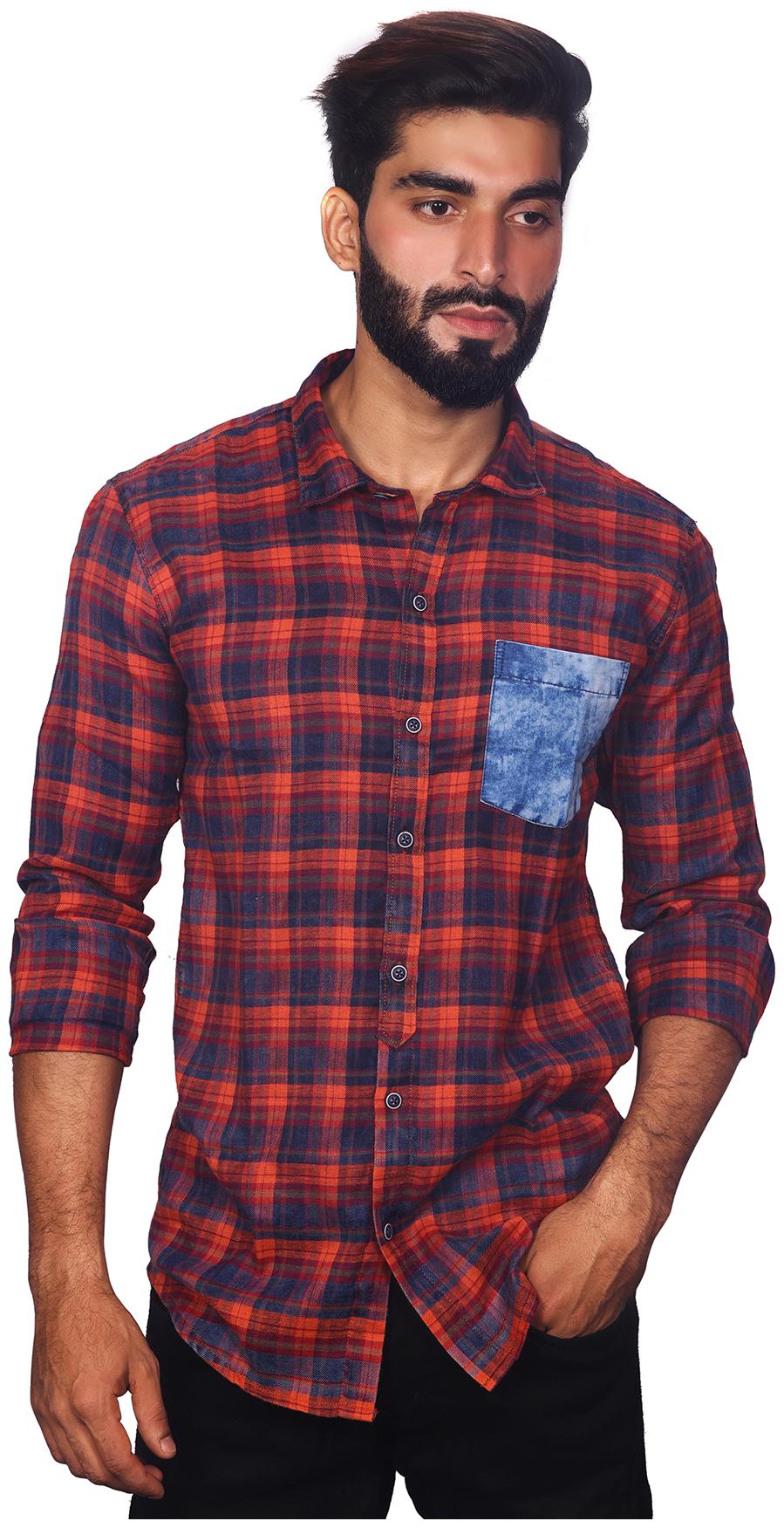

Myra Men Red Checked Slim Fit Casual Shirt