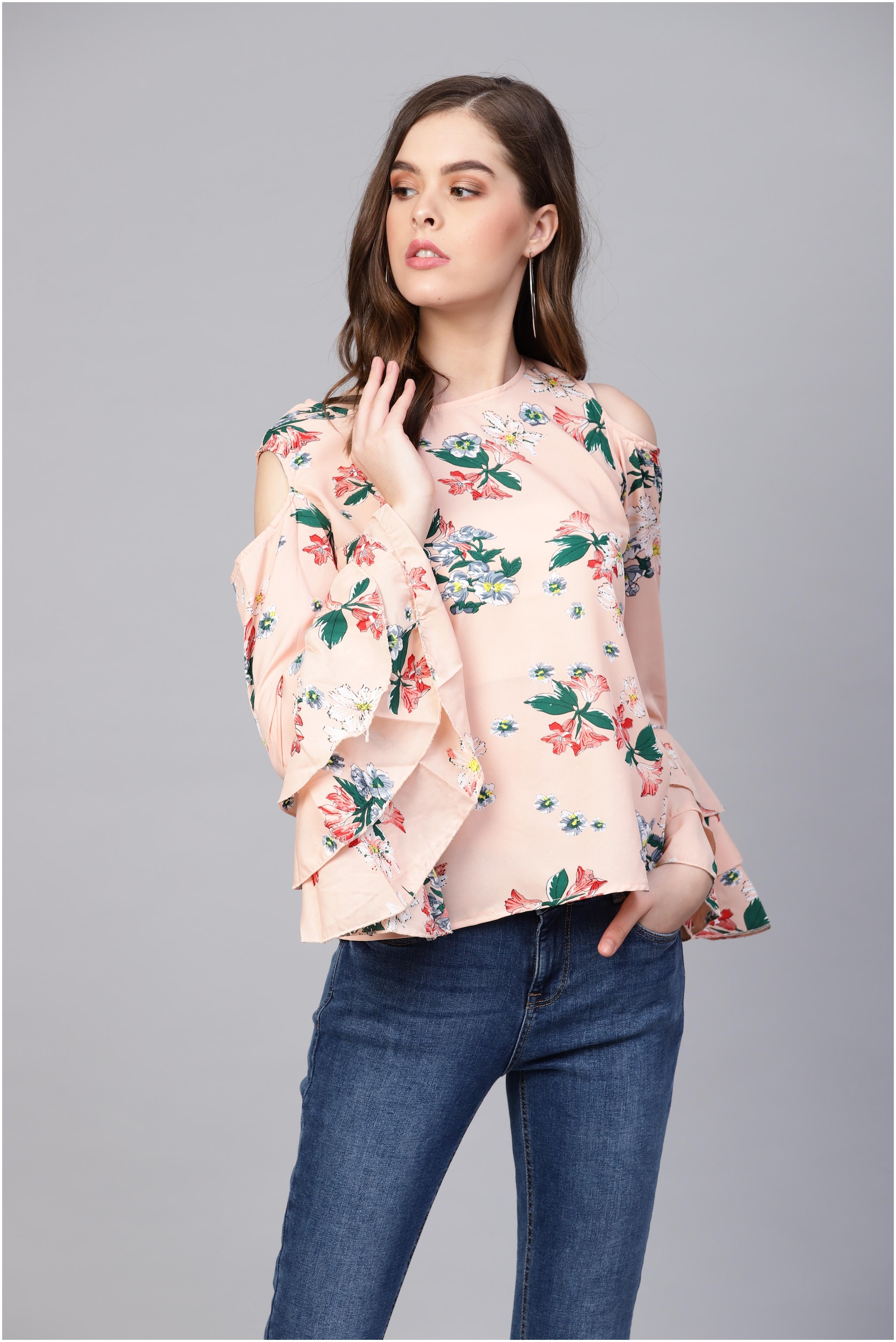 

Myshka Women Floral Regular top - Pink
