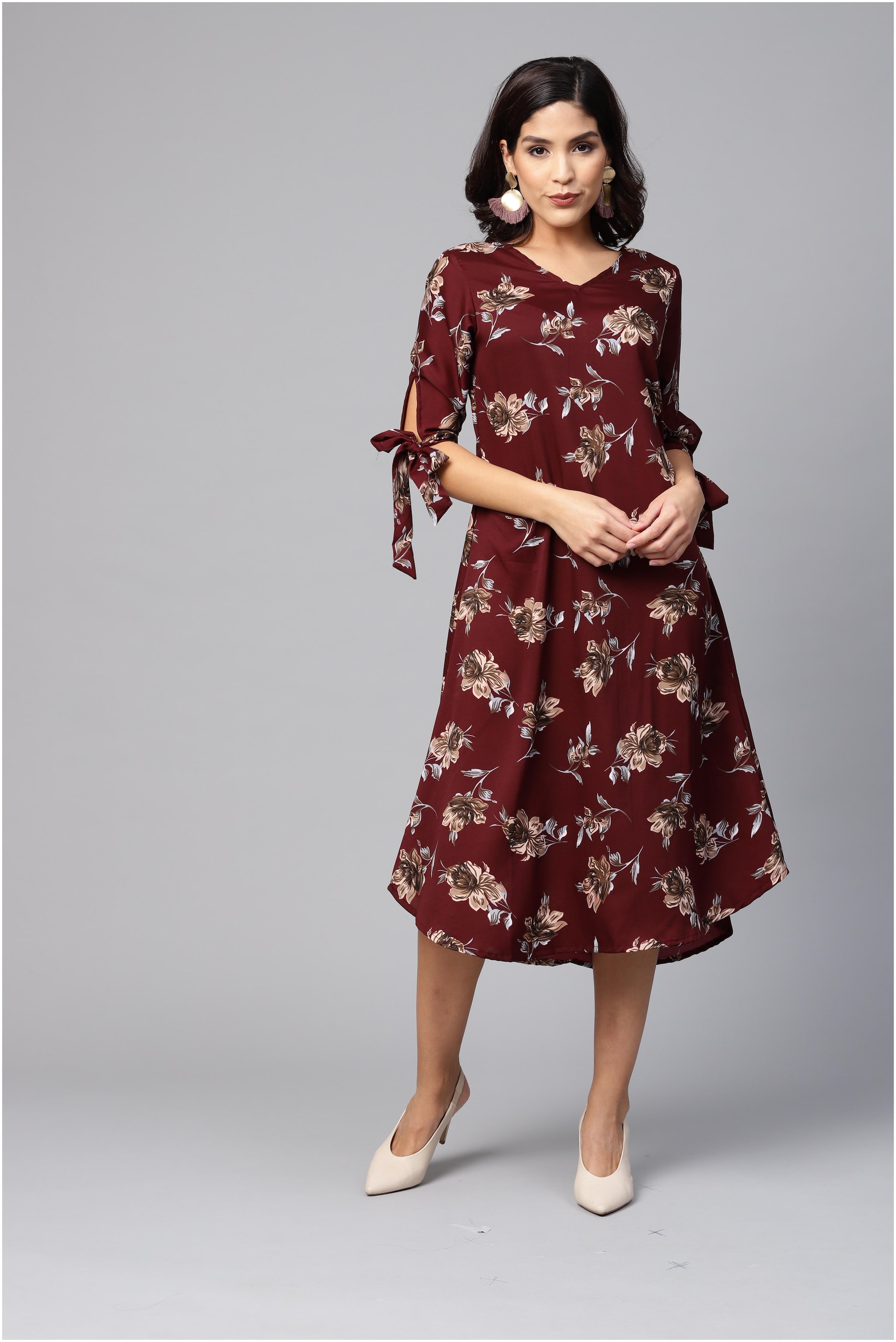 

Myshka Maroon Floral Fit flare dress