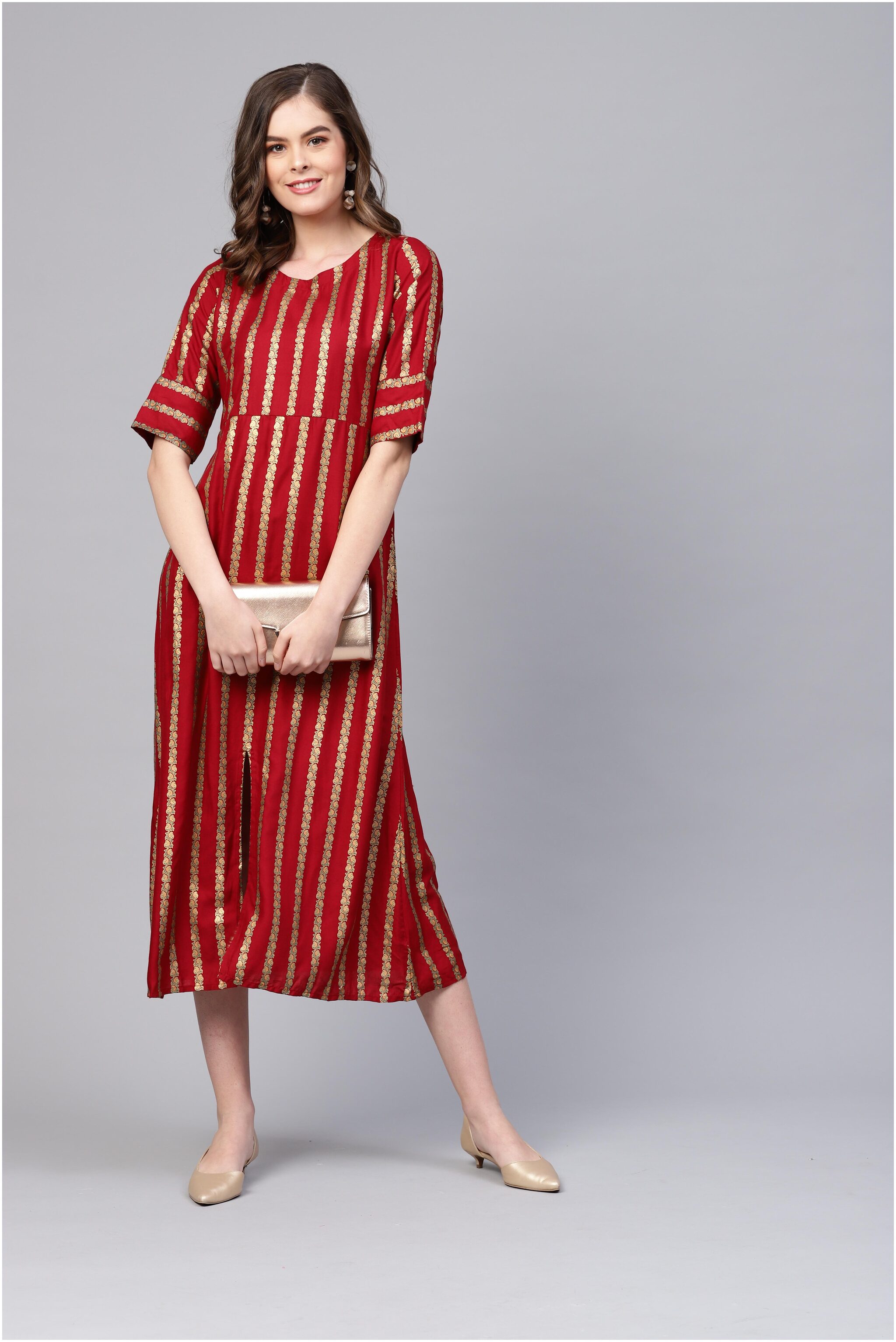 

Myshka Maroon Printed Fit flare dress