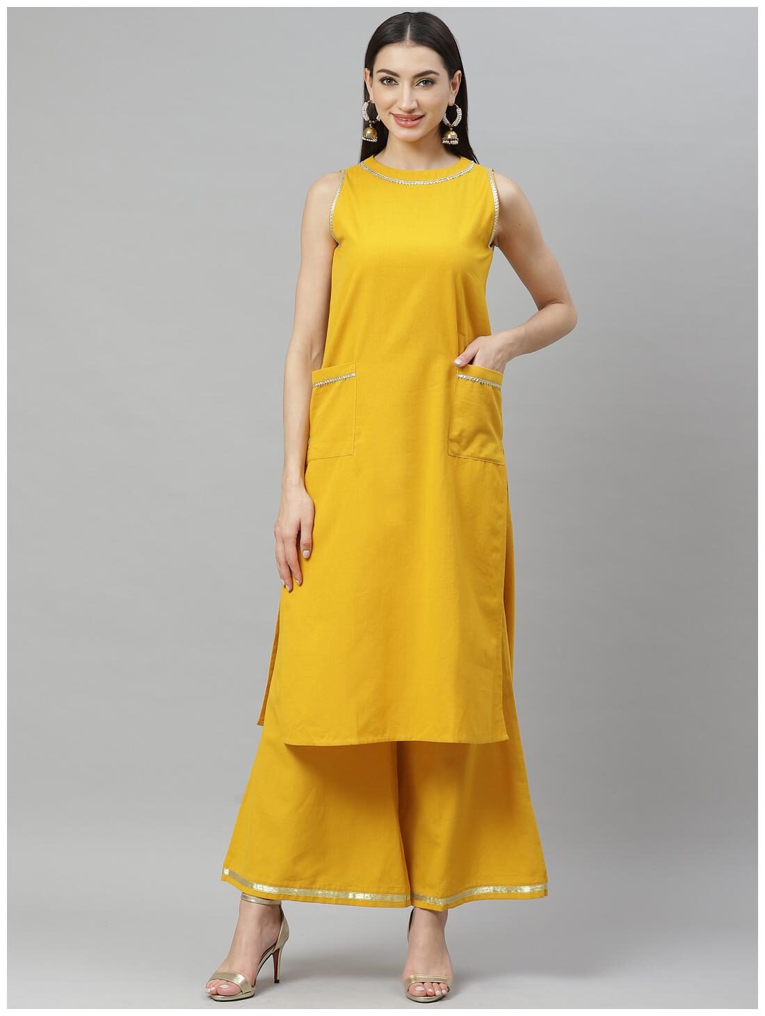

Myshka Women Yellow Solid Regular Kurta With Palazzo