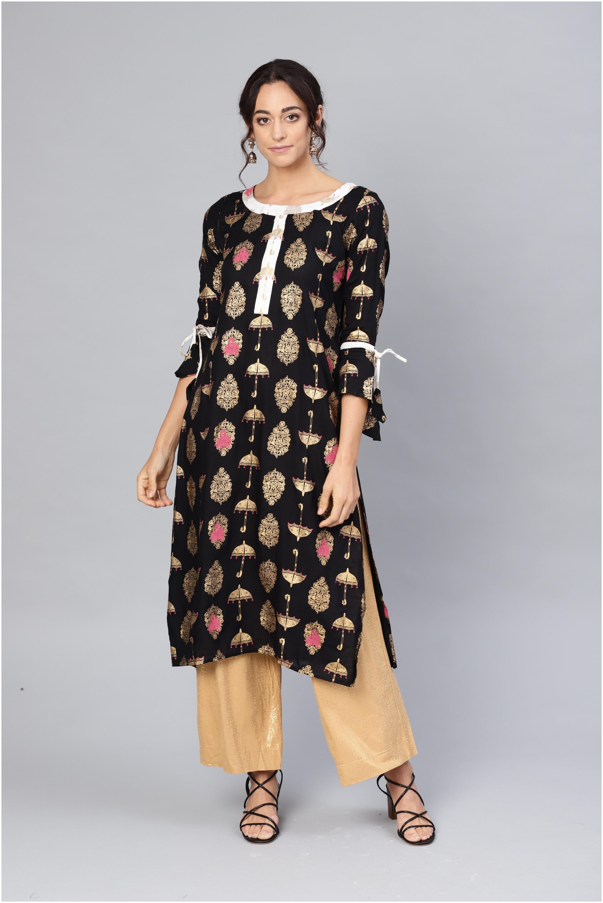 

Myshka Women Black Printed Straight Kurta