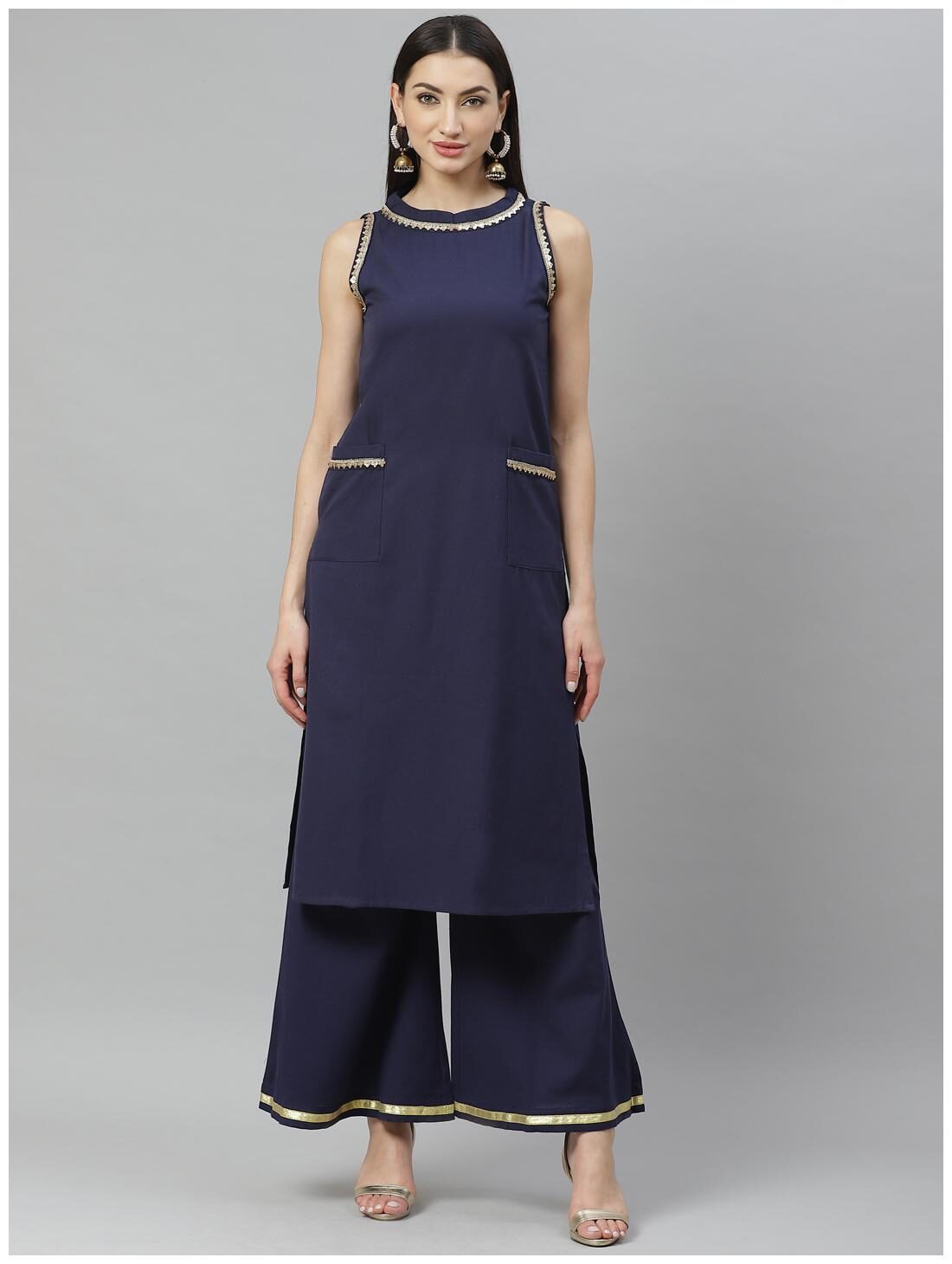

Myshka Women Navy Blue Solid Regular Kurta With Palazzo
