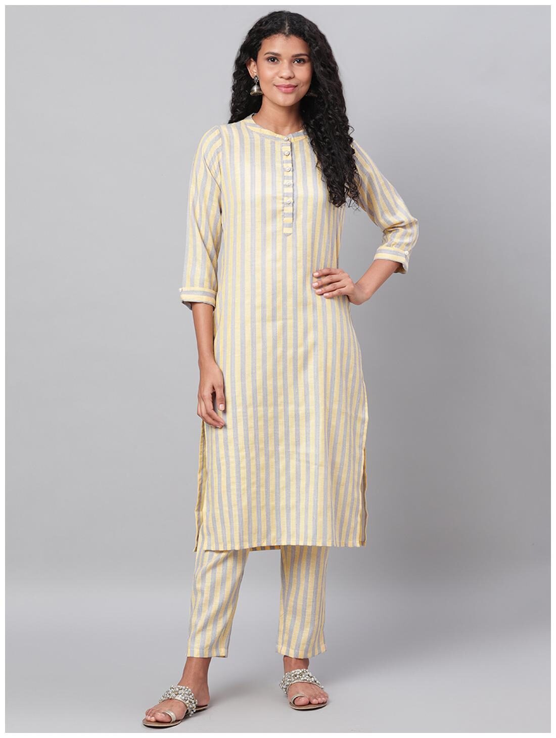 

Myshka Women Yellow Grey Printed Straight Kurta With Pants