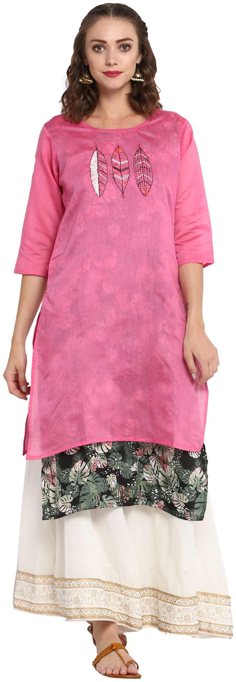

MYTRI Women Pink Printed Straight Kurta