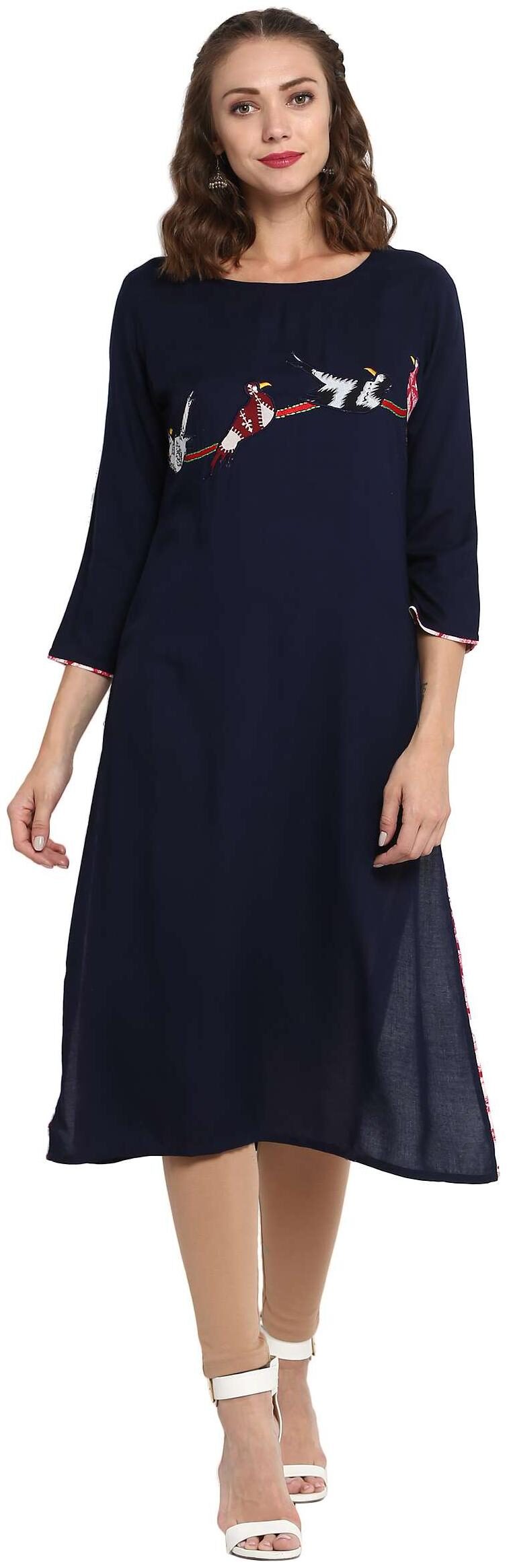 

MYTRI Women Blue Solid Straight Kurta