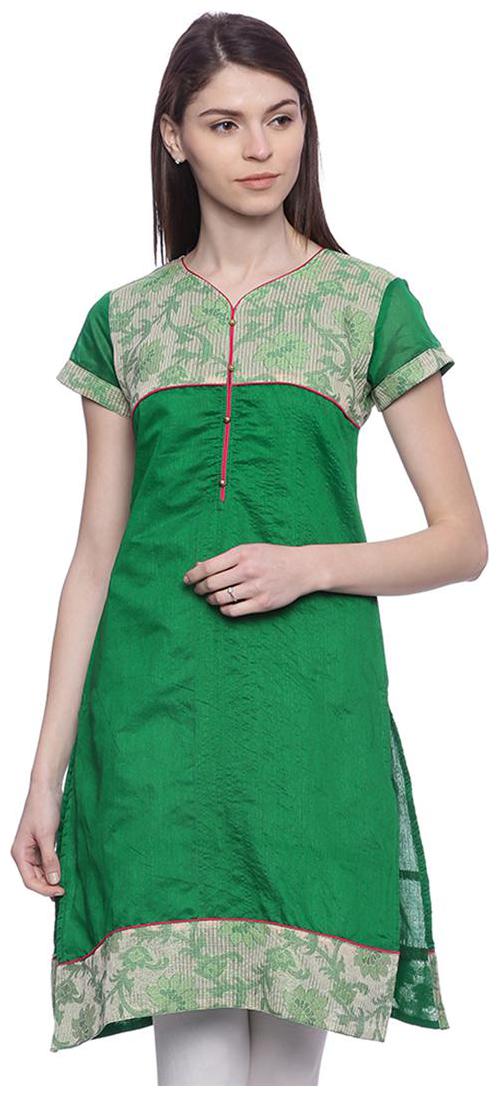

Mytri Women Green Jacquard Design Chanderi Half Sleeves Kurta