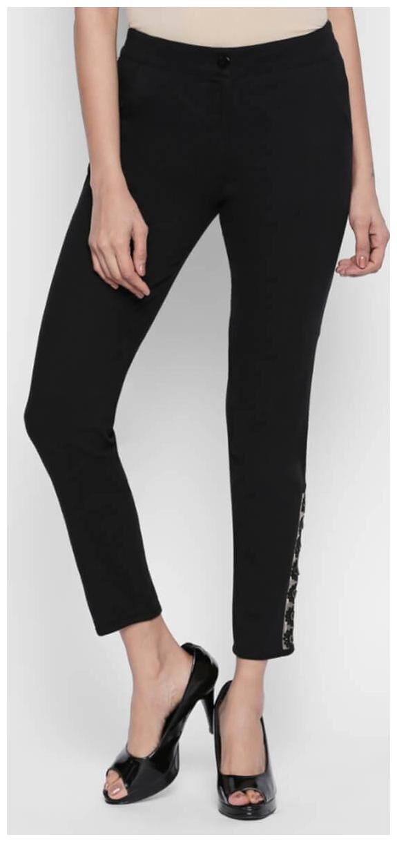 

NAARI Women Black Slim fit Cigarette pants