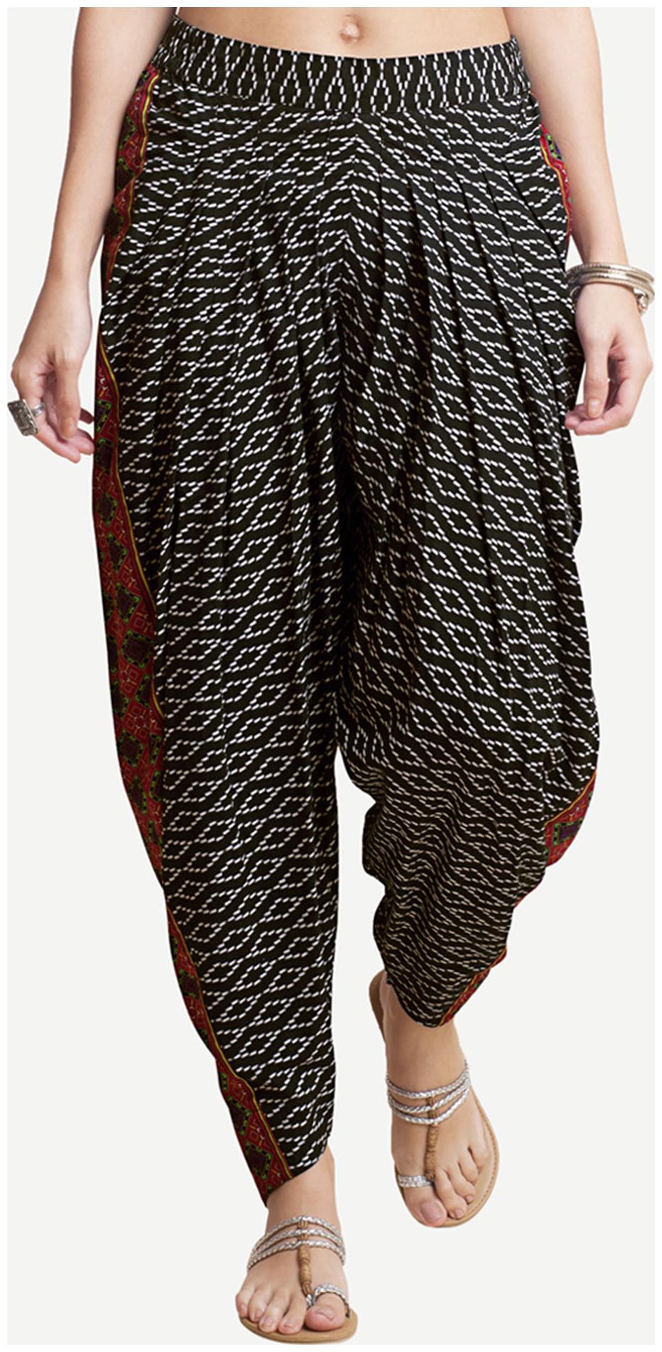 

NAARI Velvet Dhoti - Black