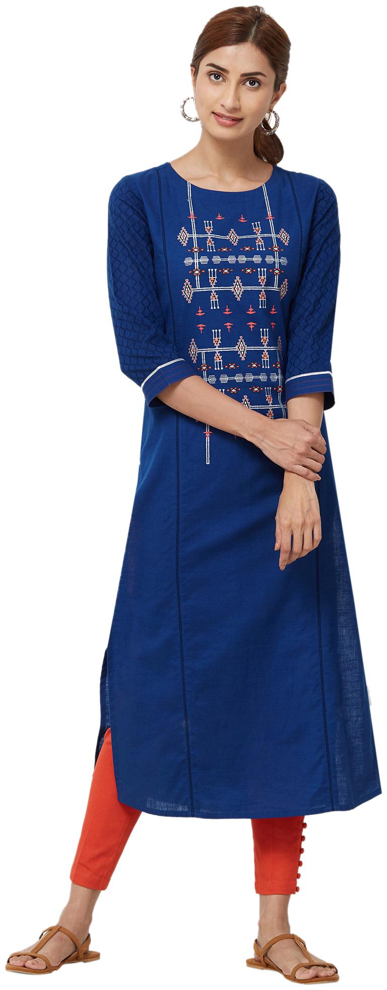 

NAARI Blue 3 4th Sleeve Cotton Slub Fabric Embroidery Kurti For Women
