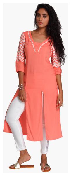 

NAARI Women Pink Embroidered Straight Kurti