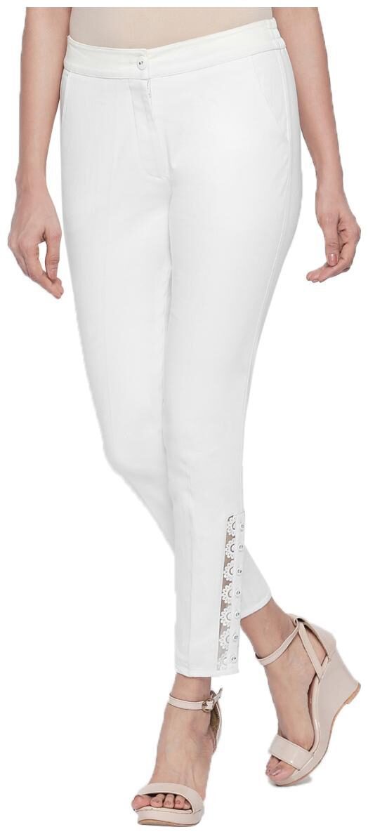 

NAARI Women White Slim fit Cigarette pants