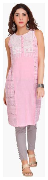 

NAARI Women Pink Embroidered Straight Kurti
