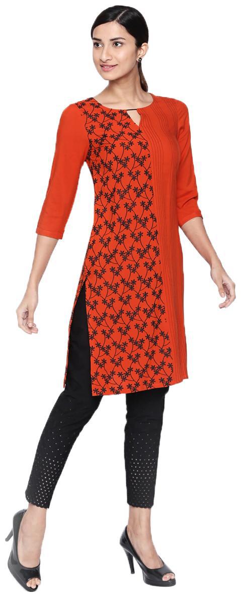 

NAARI Rust 3 4 Sleeve Rayon Fabric Embroidered Kurti For Women s
