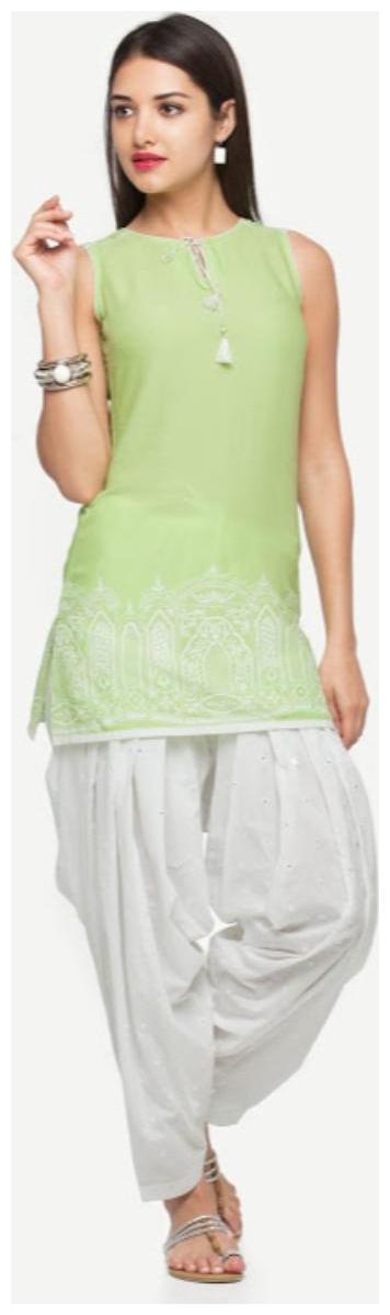 

NAARI Crepe Patiala - White