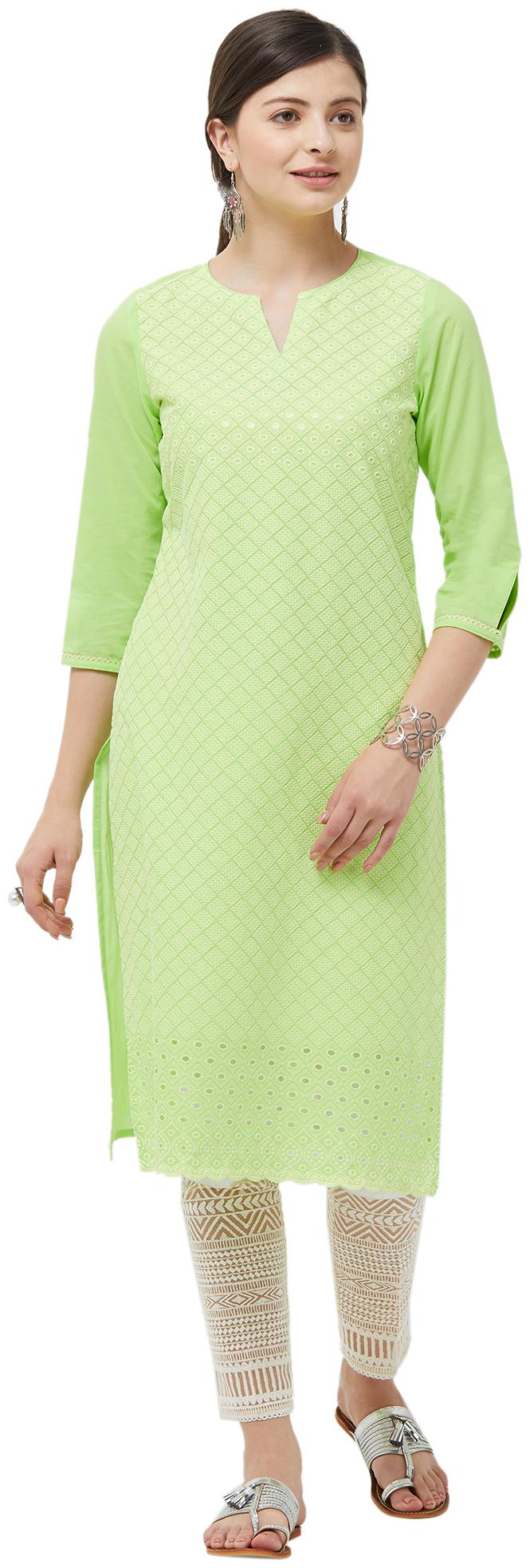 

NAARI Women Green Embroidered Straight Kurti