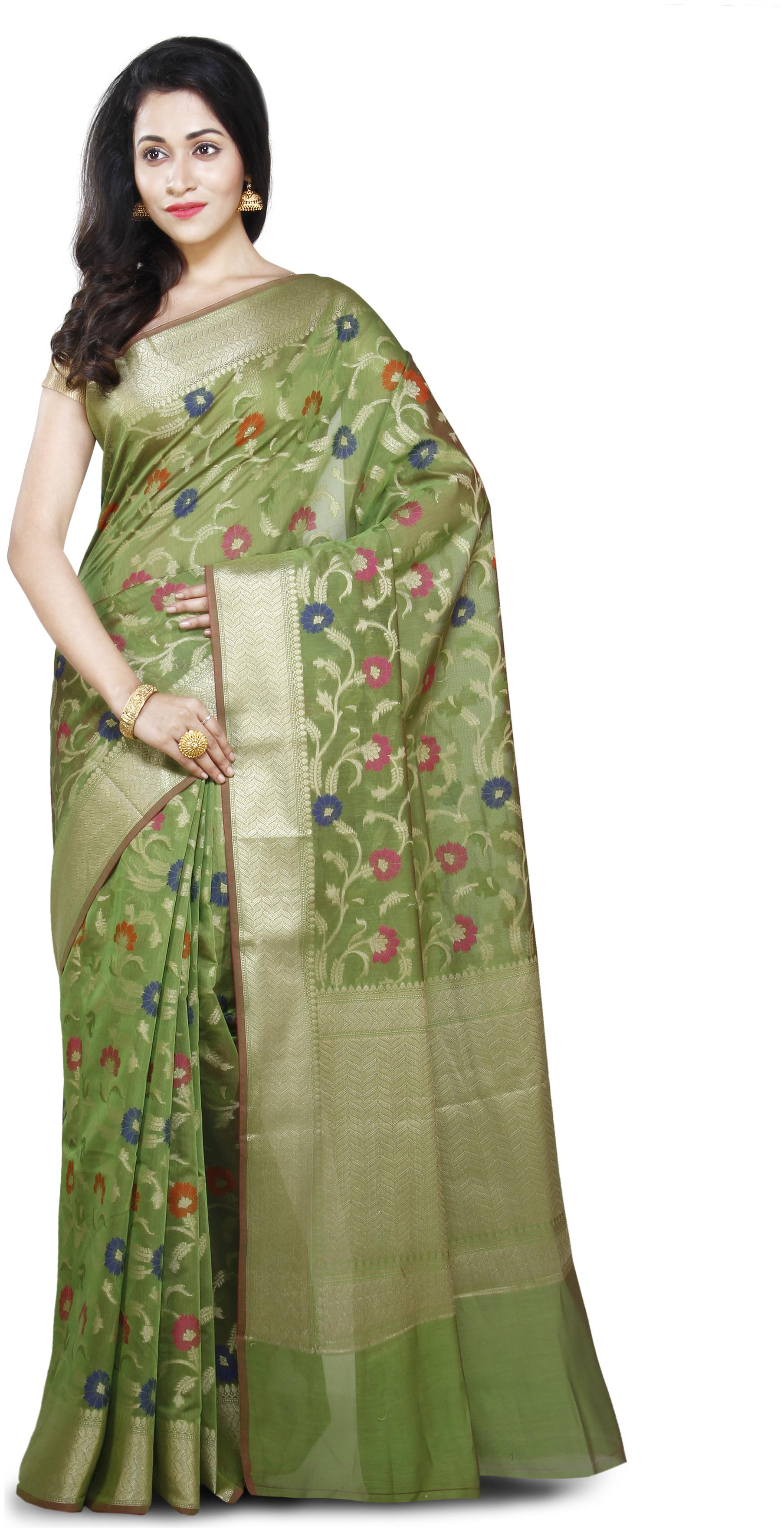 

Naveera Women Cotton Blend Floral Green Regular Saree With Blouse