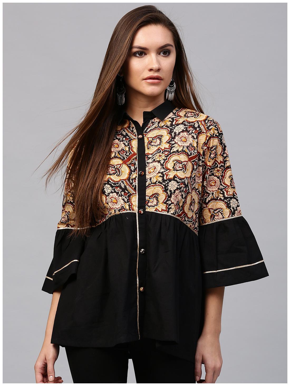 

Nayo Black Printed 3 4th Sleeve Cotton Flared Short Kurti