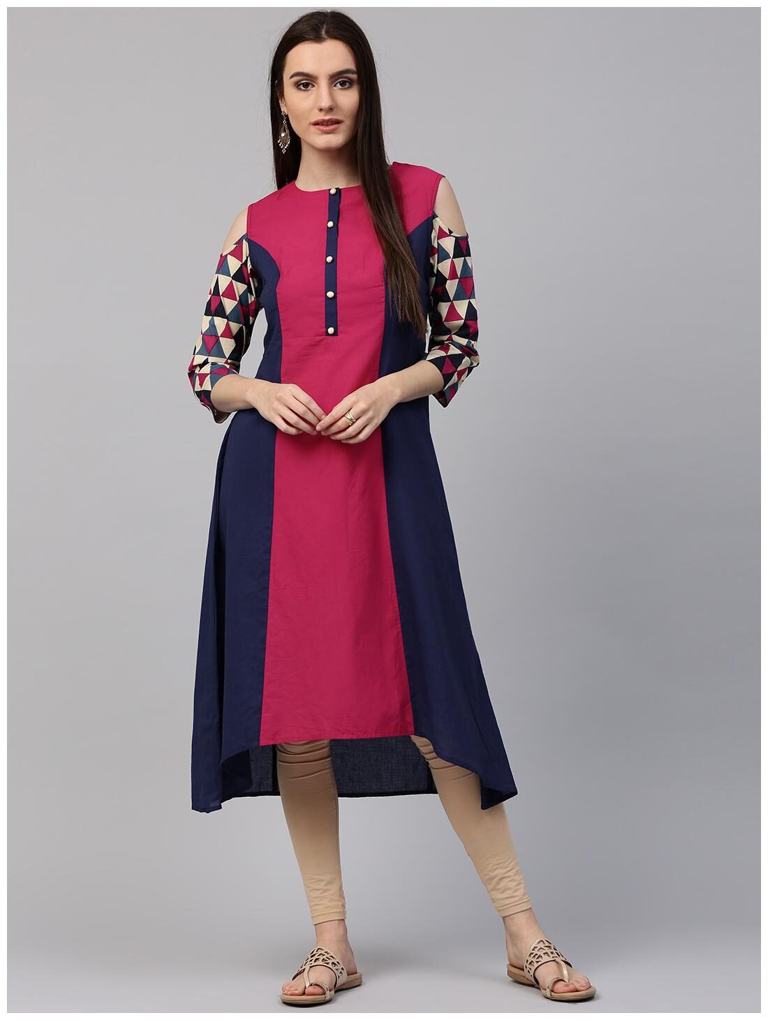 

Nayo Women Blue Solid Straight Kurta