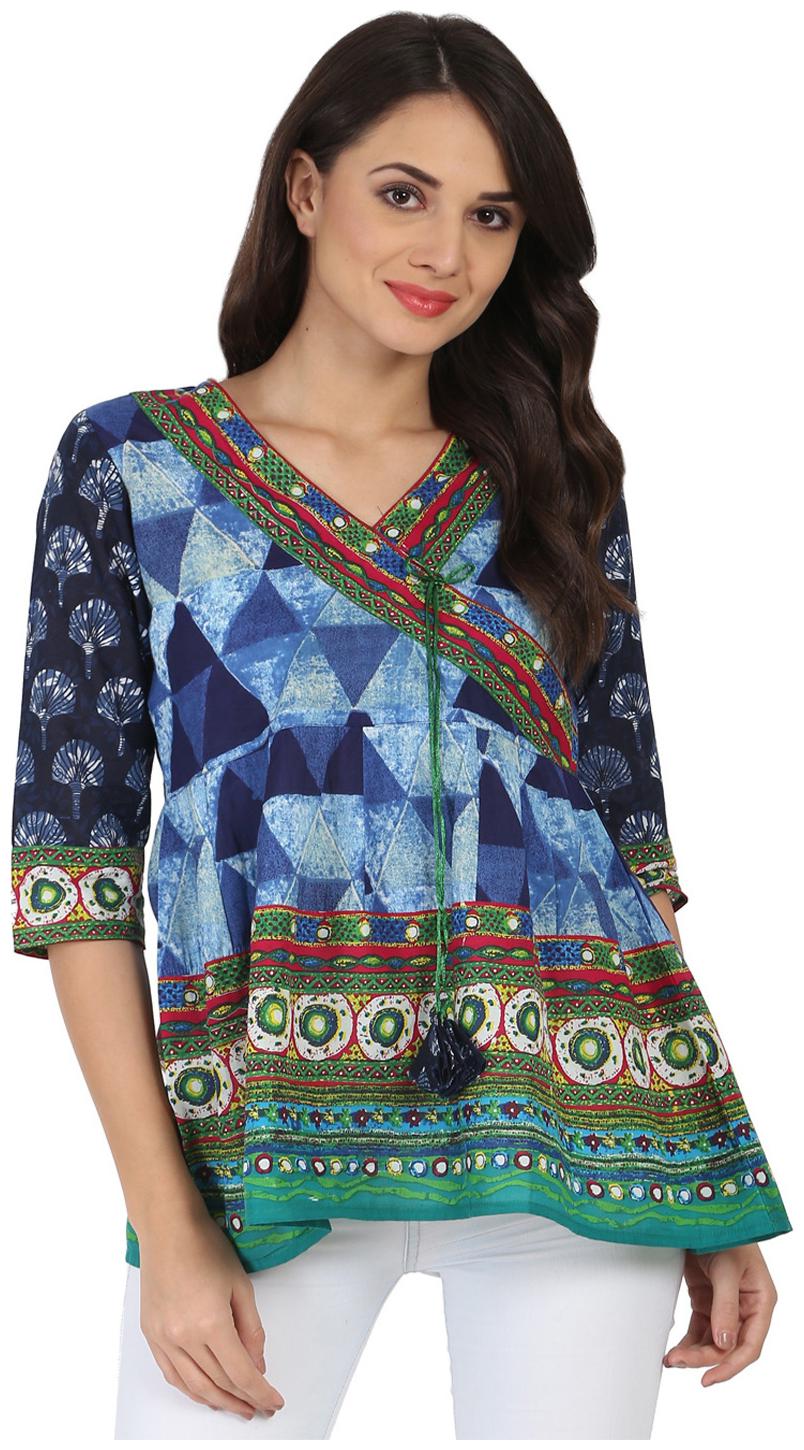 

Nayo Women Blue Printed Straight Kurti