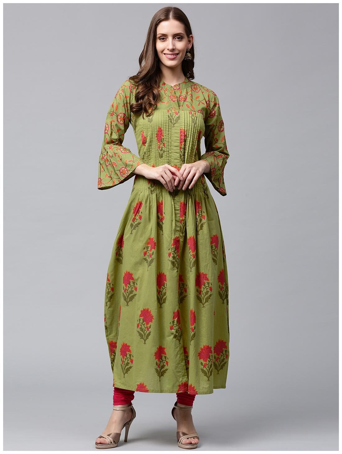 

Nayo Green Printed 3 4th Sleeve Cotton Anarkali Kurta