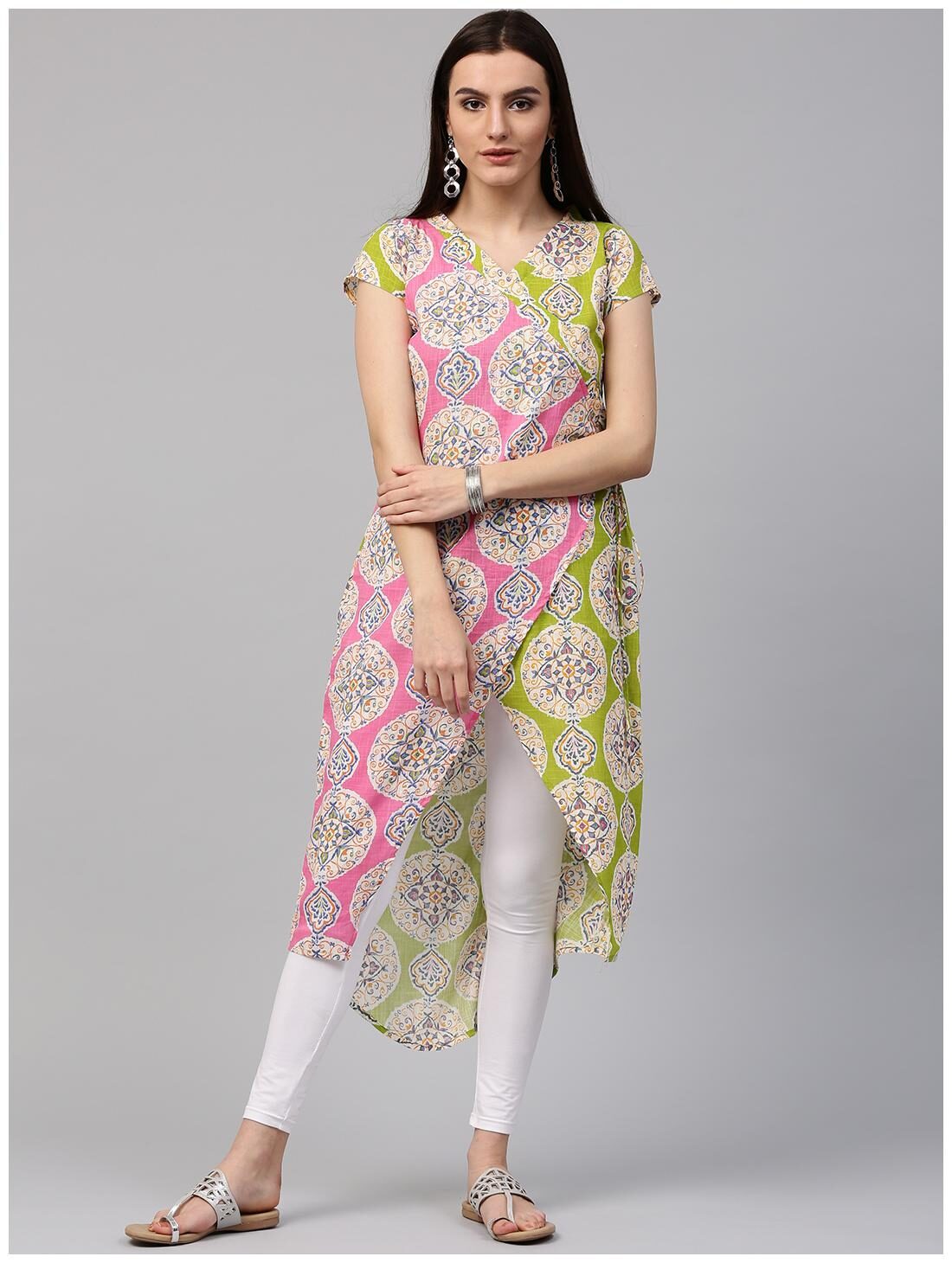 

Nayo Women Multi Printed Assymetrical Kurta
