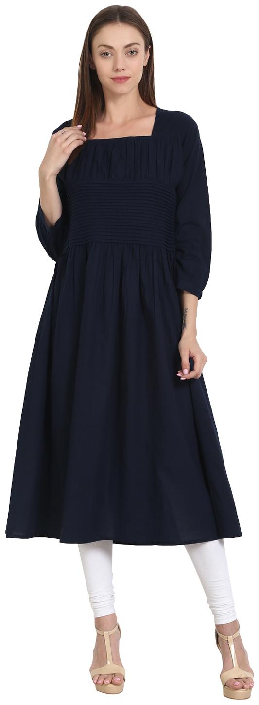 

Nayo Women Blue Solid Straight Kurta