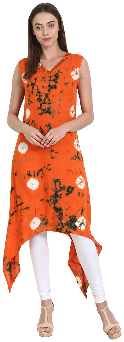 

Nayo Women Orange Printed Straight Kurta