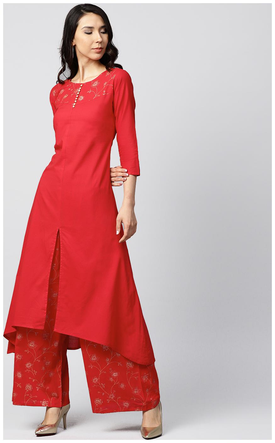 

Nayo Women Red Solid Straight Kurta