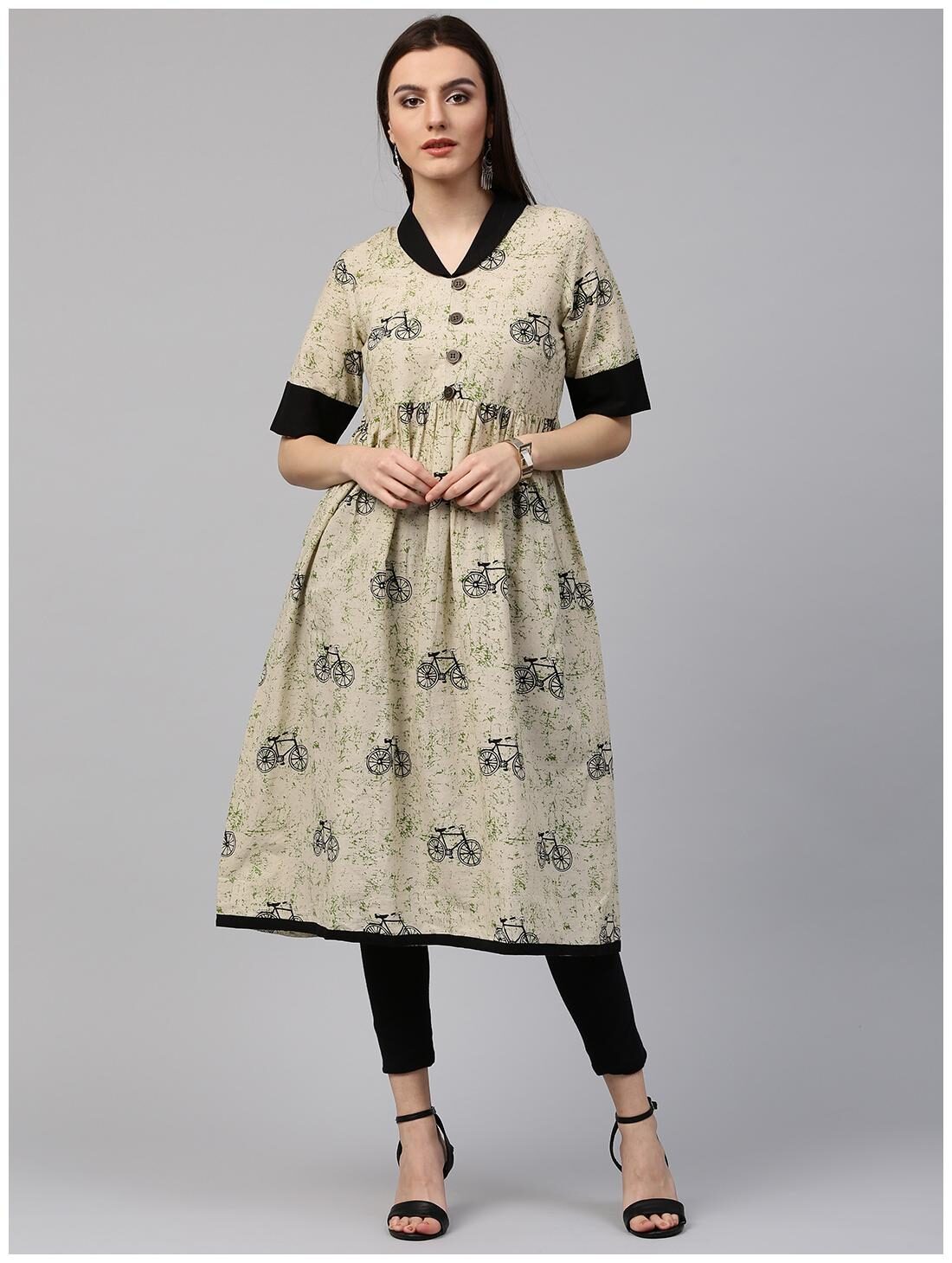 

Nayo Women White Printed Anarkali Kurti