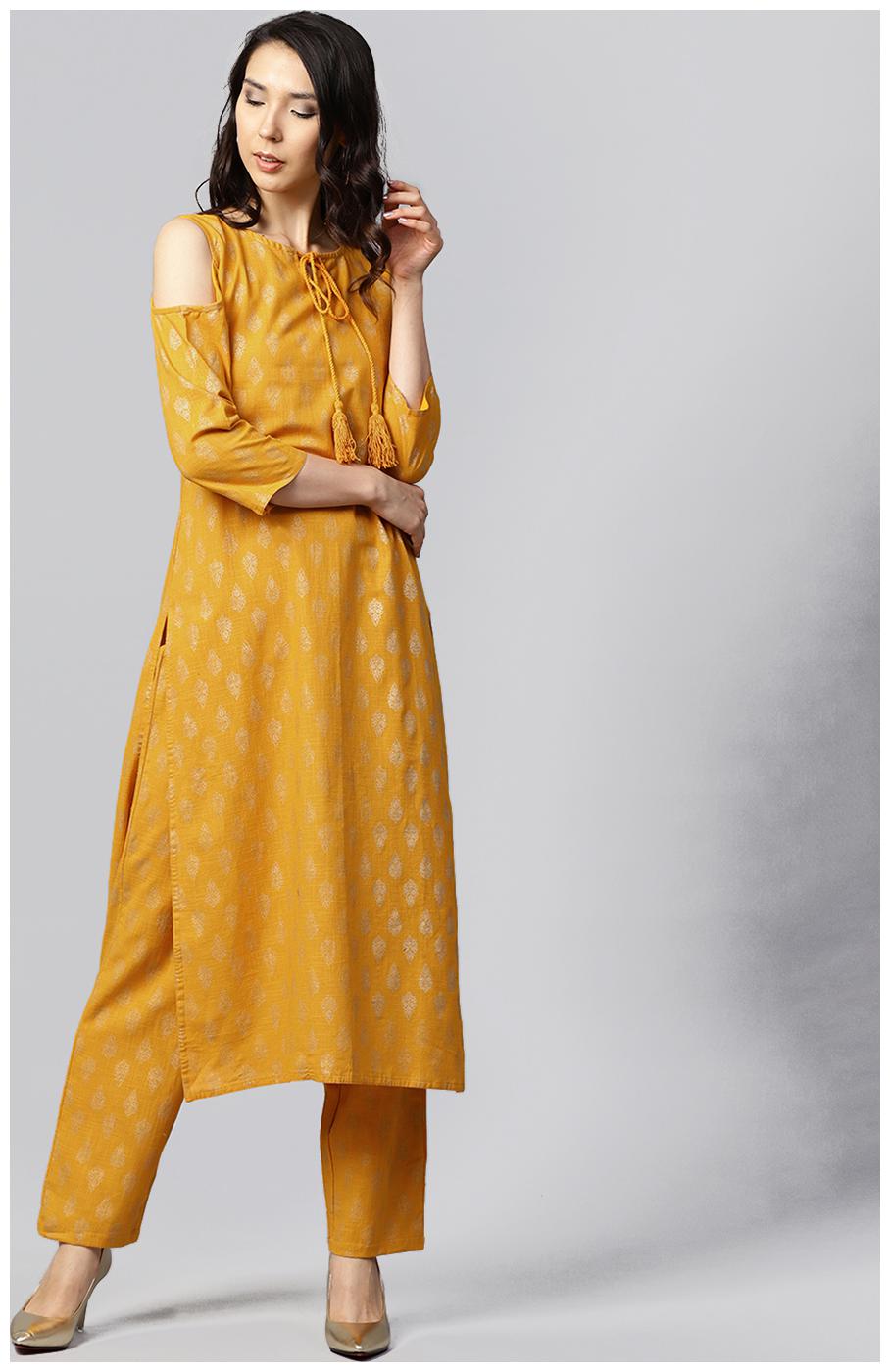 

Nayo Women Yellow Printed Straight Kurta