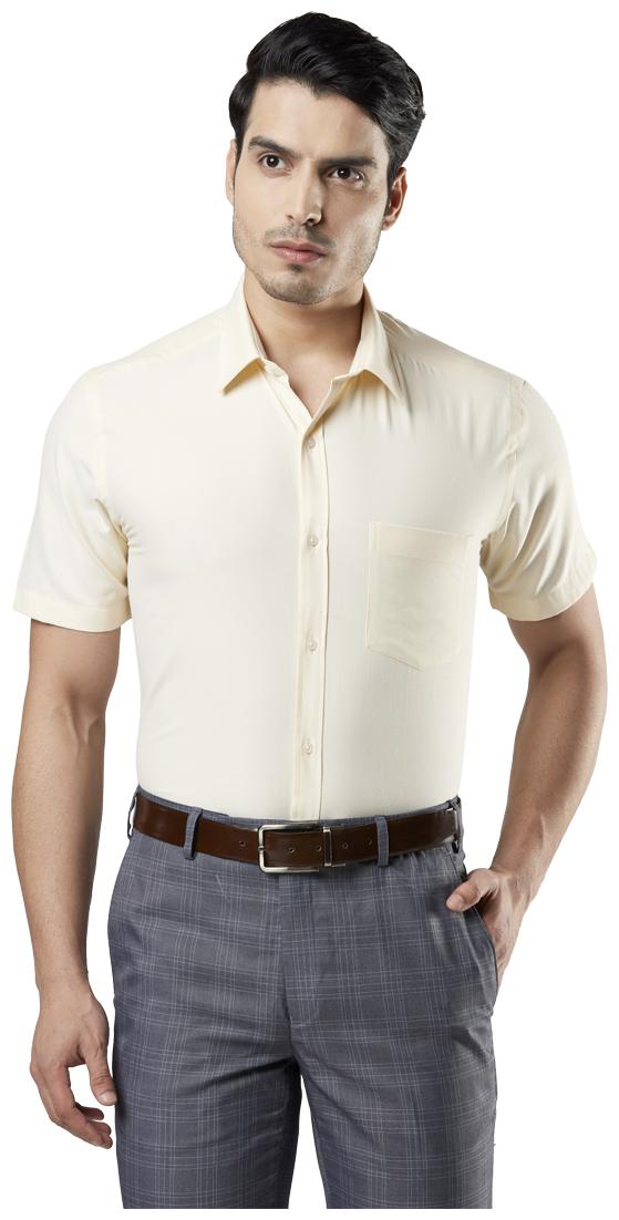 

Nextlook Men Regular fit Formal Shirt - Yellow