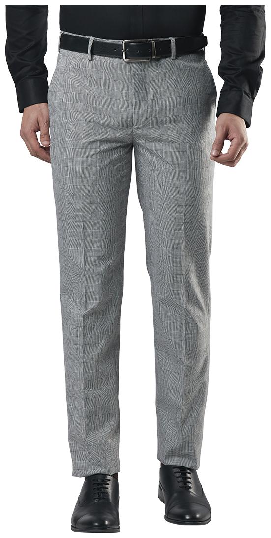 

Nextlook Men Checked Slim Fit Formal Trouser - Grey