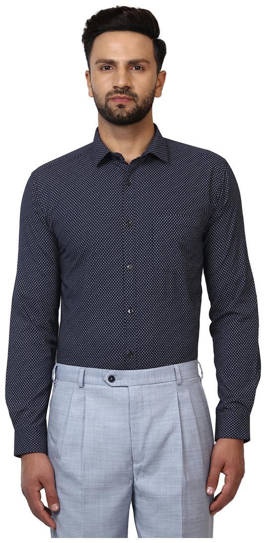 

Nextlook Men Slim fit Formal Shirt - Black