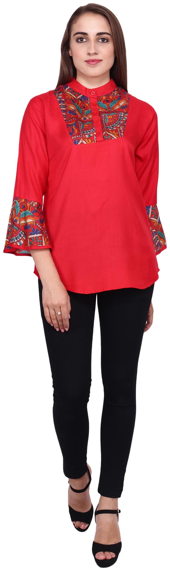 

NICE QUEEN Women Solid Regular top - Red